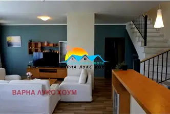 Многостаен апартамент в к.к. Златни пясъци