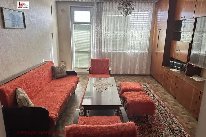 Многостаен апартамент в Кърджали, Байкал