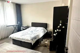 Двустаен апартамент в Кърджали, Център