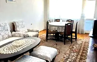 Тристаен апартамент в Кърджали, Център
