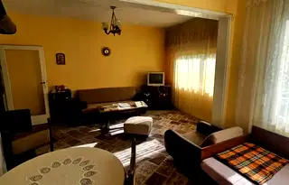 Тристаен апартамент в Кърджали, Център
