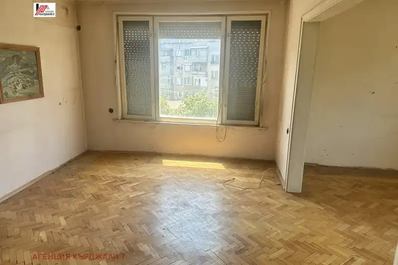 4-room apartment in Center, Kardzhali with two terraces