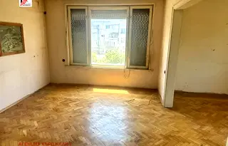 Многостаен апартамент в Кърджали, Център