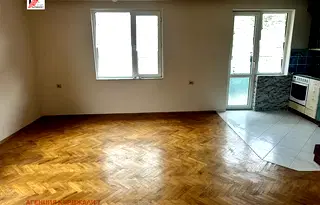 Многостаен апартамент в Кърджали, Център