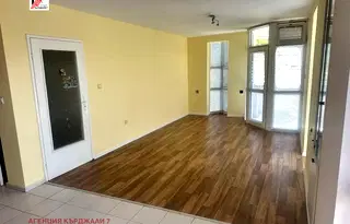 Многостаен апартамент в Кърджали, Център