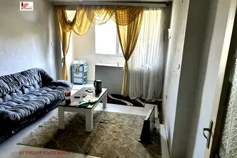 Двустаен апартамент в Кърджали, Възрожденци