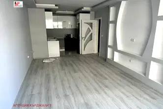 Двустаен апартамент в Кърджали, Възрожденци