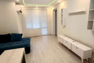Тристаен апартамент в Кърджали, Възрожденци