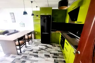 Тристаен апартамент в Кърджали, Възрожденци