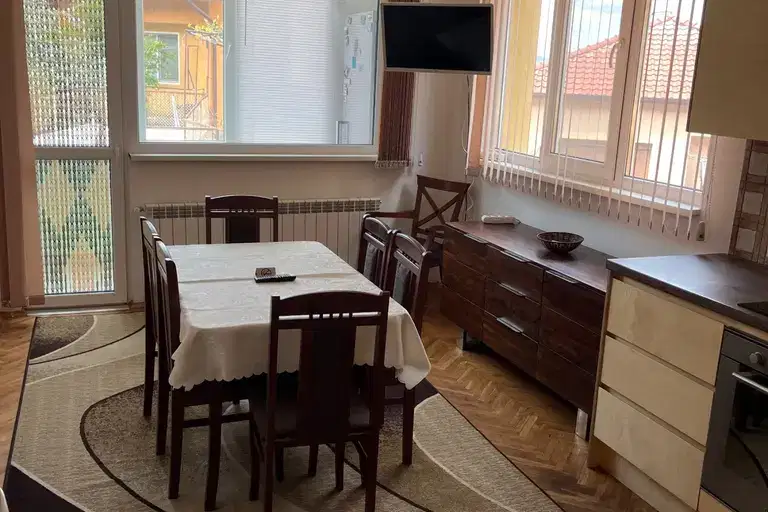 3-bedroom apartment in Kyustendil, Centyr