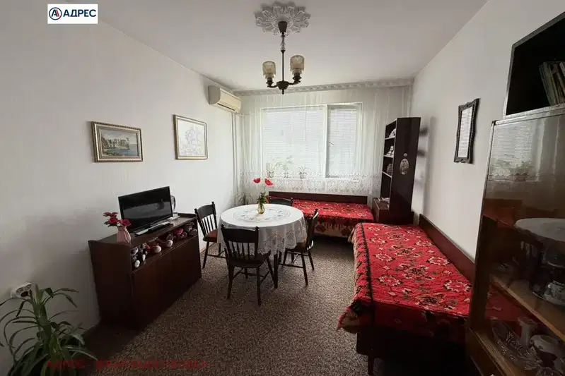 Двустаен апартамент в Плевен, Левски