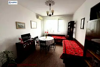 Двустаен апартамент в Плевен, Левски