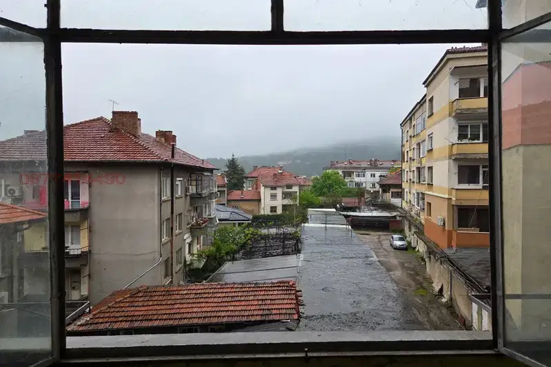 3-bedroom apartment in Lovech, Centyr