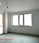 Тристаен апартамент в Ловеч, Младост