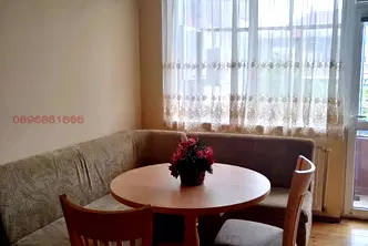 Тристаен апартамент в Ловеч, Широк център