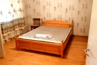 Многостаен апартамент във Велико Търново, Лясковец