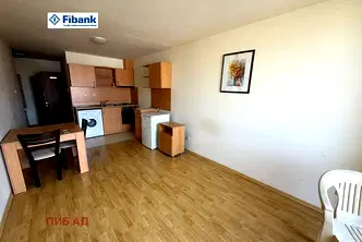 Двустаен апартамент в Бургас, Несебър