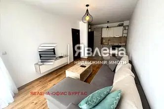 Двустаен апартамент в Бургас, Несебър