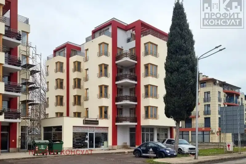 Двустаен апартамент в Бургас, Несебър
