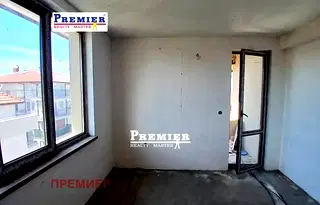 Тристаен апартамент в Бургас, Несебър