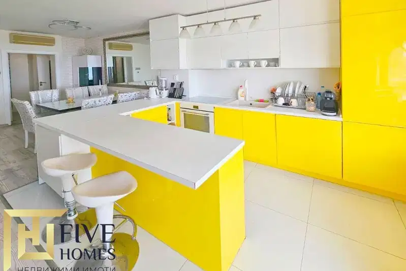 3-bedroom apartment in Oblast Burgas, Nesebyr