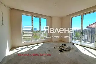 Многостаен апартамент в Бургас, Несебър