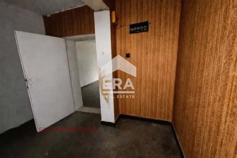 one-room apartment in Nikopol with terrace