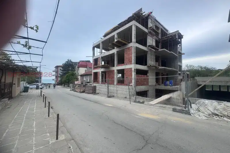 Едностаен апартамент в Бургас, Обзор