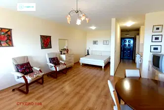 Едностаен апартамент в Бургас, Обзор