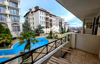 Двустаен апартамент в Бургас, Обзор