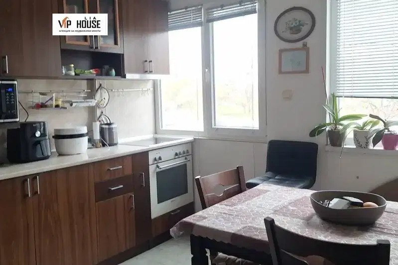 3-bedroom apartment in Pazardjik, Centyr