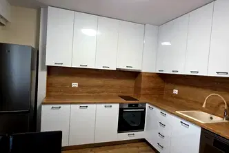Тристаен апартамент в Пазарджик, Център