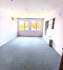 Тристаен апартамент в Пазарджик, Център