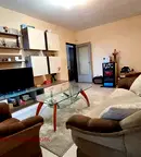Тристаен апартамент в Пазарджик, Изток