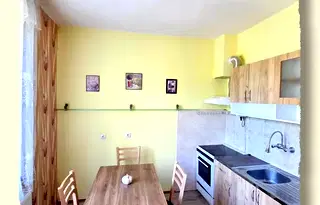 Двустаен апартамент в Перник, Център