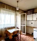 Тристаен апартамент в Перник, Изток