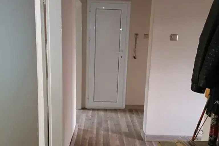 3-bedroom apartment in Pernik, Iztok