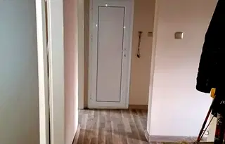 Тристаен апартамент в Перник, Изток