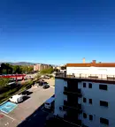 Тристаен апартамент в Перник, Изток