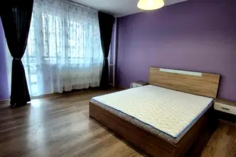 Двустаен апартамент в Перник, Изток