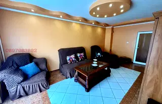 Тристаен апартамент в Перник, Мошино