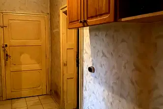 Двустаен апартамент в Перник, Изток