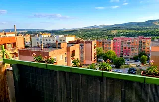 Двустаен апартамент в Перник, Тева