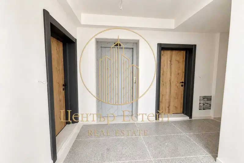 3-bedroom apartment in Pleven, Idealen Centyr
