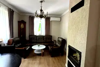 Тристаен апартамент в Плевен, Идеален център