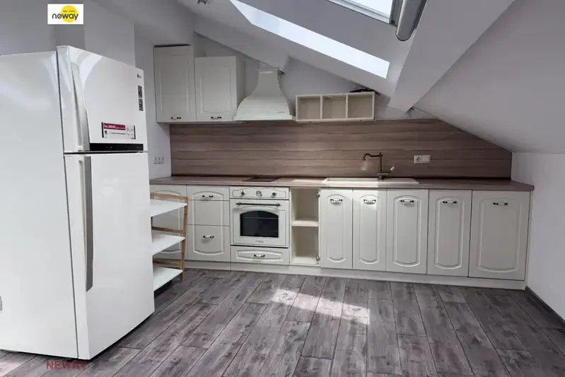 3-bedroom apartment in Pleven, Idealen Centyr