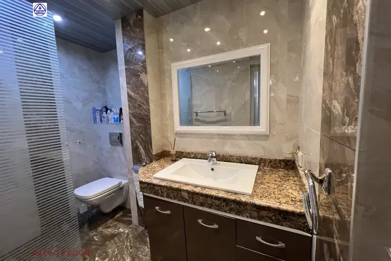 3-bedroom apartment in Pleven, Idealen Centyr