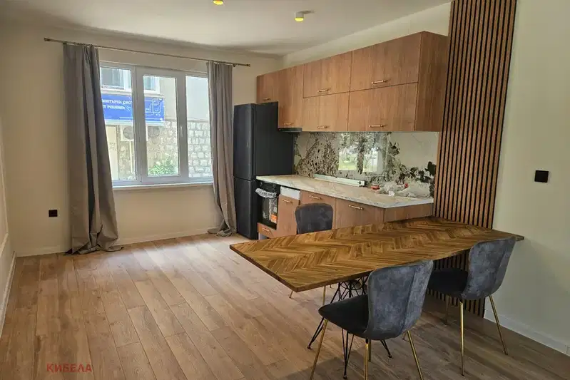 3-bedroom apartment in Pleven, Idealen Centyr