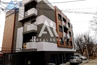Двустаен апартамент в Плевен, Широк център