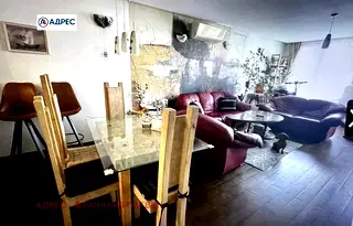 Тристаен апартамент в Плевен, Широк център